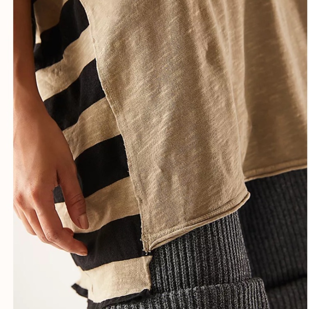 ***SOLD ON M*** FREE PEOPLE OVERSIZED GENIUS TEE IN HAZELWOOD - Picture 3 of 5
